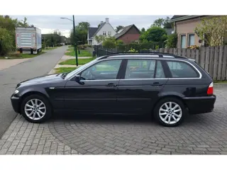 Foto 19 van BMW 3-serie Touring 316i Special Executive ,Leder,Carplay!