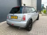 Foto 29 van Mini 1.6i Cooper Pepper AUT PANO PDC CLIMA