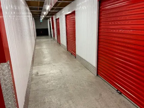 Loods of magazijnruimte huren in Alphen aan den Rijn