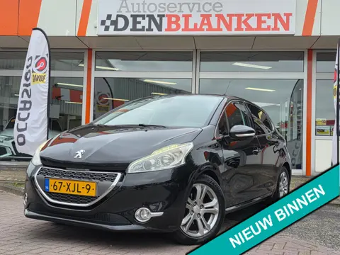 Peugeot 208 1.4 VTi Allure BJ.2012 / Navigatie / Cruise / Clima / Elektr. Pakket / 16"Lmv / Trekhaak