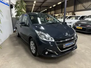 Foto 16 van Peugeot 208 1.2 PureTech Blue Lease Active // Airco // Cruise