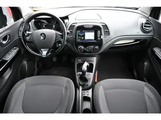 Foto 18 van Renault Captur 0.9 TCe Dynamique trekhaak (bj 2014)