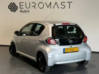 Foto 18 van Toyota Aygo 1.0-12V Comfort Airco Elektrische Ramen Nieuwe Apk