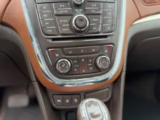 Foto 11 van Opel Mokka 1.4 T Cosmo Automaat 5DRS Leder Navi Clima Stoelverwarming Stuur verwarming Perfect onder