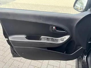 Foto 20 van Kia Picanto 1.0 CVVT Comfort Pack