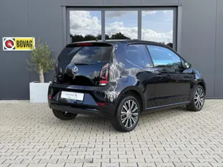 Foto 11 van Volkswagen Up! 1.0 BMT up! SOUND!