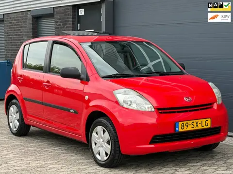 Daihatsu Sirion 2 1.0-12V Trend SCHUIFDAK APK NAP