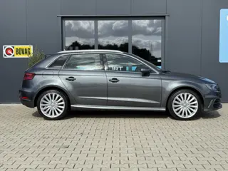 Foto 12 van Audi A3 Sportback 1.4 e-tron PHEV Ambition Pro Line plus
