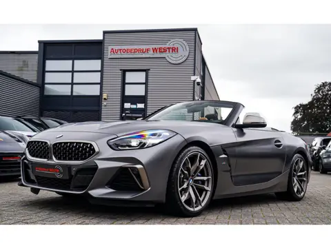 BMW Z4 Roadster M40i First Edition | Harman/Kardon | Frozen grey | LED | Camera | Adaptieve Cruise |