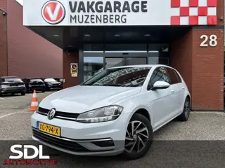 Volkswagen Golf 1.0 TSI Comfortline Business // LED // NAVI + CARPLAY // ADAPTIVE CRUISE // CLIMA //