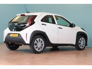 Foto 18 van Toyota Aygo X 1.0 VVT-i MT | 5 DRS | AIRCO | ADAP CRUISE | LANE-ASSIST | START / STOP |
