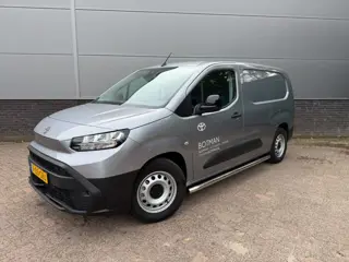 Toyota PROACE CITY Electric Navigator Long 50 kWh