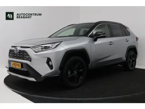 Toyota RAV4 2.5 Hybrid Bi-Tone (NAVIGATIE, CAMERA, STOELVERWARMING, CARPLAY, LED)