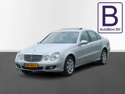 Mercedes-Benz E-Klasse 200 K. Classic /Blijvend Youngtimer!/Dealer onderh./Schuifdak/Cruise/Xenon/