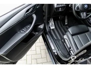 Foto 18 van BMW X3 XDrive30e High Executive M-Sport | LED | Trekhaak elek. | Stuurverwarming | Camera