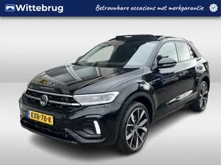 Volkswagen T-Roc 1.5 TSI R-Line / AUTOMAAT/ PANO/ 2X R-LINE/ KEYLESS/ DIGITAL DASH/ APP-CONNECT/ PAR