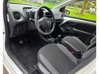 Foto 15 van Toyota Aygo 1.0 VVT-i - NL Auto - 2e Eigenaar - 69.200 KM -