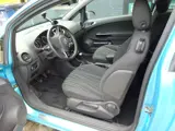 Foto 28 van Opel Corsa 1.2-16V '111' Edition MET APK AIRCO