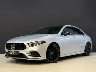 Mercedes-Benz A-Klasse 220 4MATIC Premium | Panoramadak | Sfeerverlichting | Camera