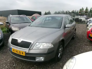 Škoda Octavia 1.6 Ambiente (bj 2009)