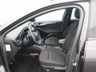 Foto 18 van Ford FOCUS Wagon 1.0 EcoBoost Hybrid ST Line Style/ lage km!