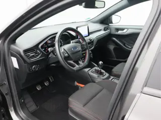 Foto 16 van Ford FOCUS Wagon 1.0 EcoBoost Hybrid ST Line Style/ lage km!