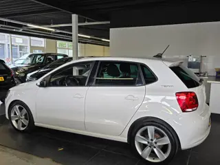 Foto 12 van Volkswagen Polo 1.2-12V Comfortline/AIRCO/CRUISE/HISTORIE/