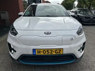 Foto 18 van Kia e-Niro ExecutiveLine 64 kWh // FULL LED // NAVI + CARPLAY // LEDER // MEMORY SEAT // PDC V+A //