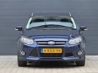 Foto 14 van Ford FOCUS Wagon 1.0 EcoB. Titanium storingsvrij nap bj 2013