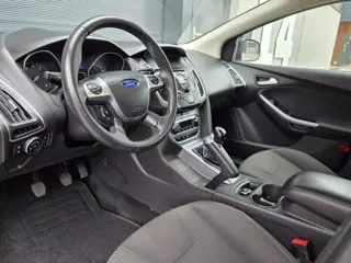 Foto 20 van Ford FOCUS Wagon 1.0 EcoB. Titanium storingsvrij nap bj 2013