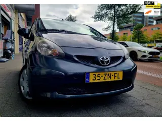 Foto 20 van Toyota Aygo 1.0-12V + 5drs Airco ElecRam Apk