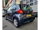 Foto 27 van Toyota Aygo 1.0-12V + 5drs Airco ElecRam Apk