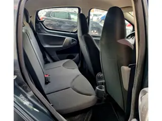 Foto 12 van Toyota Aygo 1.0-12V + 5drs Airco ElecRam Apk
