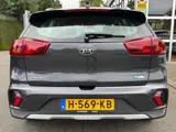 Foto 27 van Kia Niro 1.6 GDi Hybrid DynamicLine | All Season | Dealer onderhouden | Carplay |