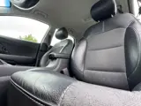 Foto 28 van Kia Niro 1.6 GDi Hybrid DynamicLine | All Season | Dealer onderhouden | Carplay |