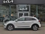 Foto 23 van Kia e-Niro ExecutiveLine 64 kWh | Leder | Memory | JBL | Schuifdak | Stoelventilatie | All-Season |