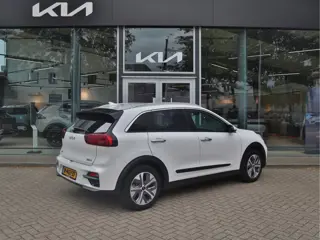 Foto 15 van Kia e-Niro ExecutiveLine 64 kWh | Leder | Memory | JBL | Schuifdak | Stoelventilatie | All-Season |