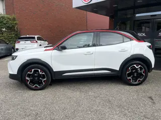 Foto 20 van Opel Mokka 1.2 Turbo GS Line 131PK // DODEHOEK // CAMERA+SENSOREN // KEYLESS // CLIMA // CRUISE // A