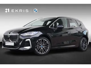 BMW 2 Serie Active Tourer 225e xDrive | M-Sportpakket | LED | Navigatie | Trekhaak | Schuifdak | Key