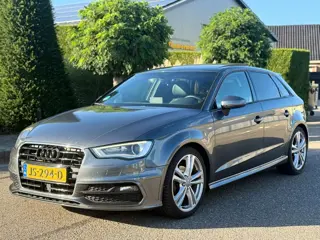 Audi A3 Sportback 1.6 TDI S-Line 2016 Pano/Navi/Clima/Lmv