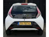 Foto 25 van Toyota Aygo 1.0 VVT-i x-play 2017 AIRCO/PARKEERCAMERA/5-DEURS