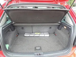 Foto 18 van Volkswagen Polo 1.2 TSI Highline MET AIRCO NAVI 2011