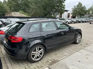 Foto 12 van Audi A3 Sportback 1.4 TFSI Ambition Pro Line S
