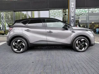 Foto 16 van Renault Captur 1.6 E-Tech full hybrid 145 Techno AUTOMAAT | CLIMATE | CARPLAY | CAMERA