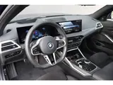 Foto 28 van BMW 3 Serie Touring 330e | 25MY | LCI FACELIFT | BTW-AUTO | ELEK. HAAK | HEAD UP | HARMAN & KARDON |