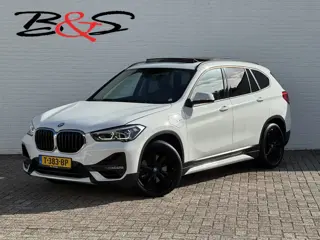 Foto 11 van BMW X1 XDrive25e eDrive Edition Trekhaak Leder Panorama dak Led Adaptieve cruise