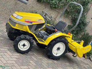 Iseki TC13 Minitractor incl. Freesmachine frees diesel tractortje