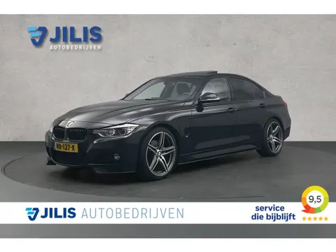 BMW 3-serie 330e Centennial M-sport | Camera | Lederen bekleding | Schuif-/kanteldak
