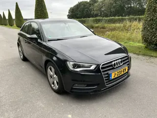 Foto 13 van Audi A3 1.4 TFSI Ambiente Pro Line