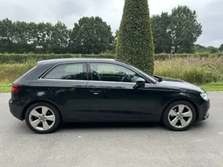 Foto 14 van Audi A3 1.4 TFSI Ambiente Pro Line